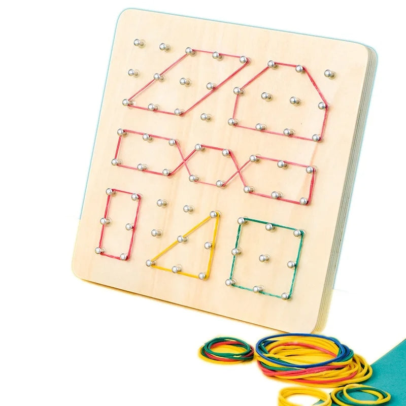 Brinquedo Montessori de Geometria em Madeira – Tabuleiro Educativo com Elásticos Coloridos para Crianças